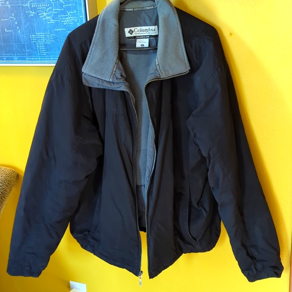 Men's size XL Columbia jacket